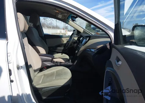 2018 Hyundai Santa Fe Sport 2.4L z USA, uszkodzony, nr VIN 5NMZU3LB6JH081582